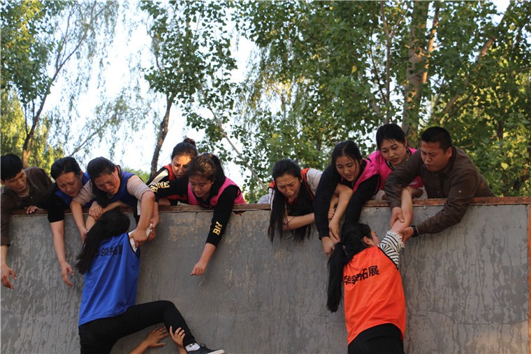 [紅螺湖鳥(niǎo)島拓展基地]-軍事拓展二日活動(dòng)