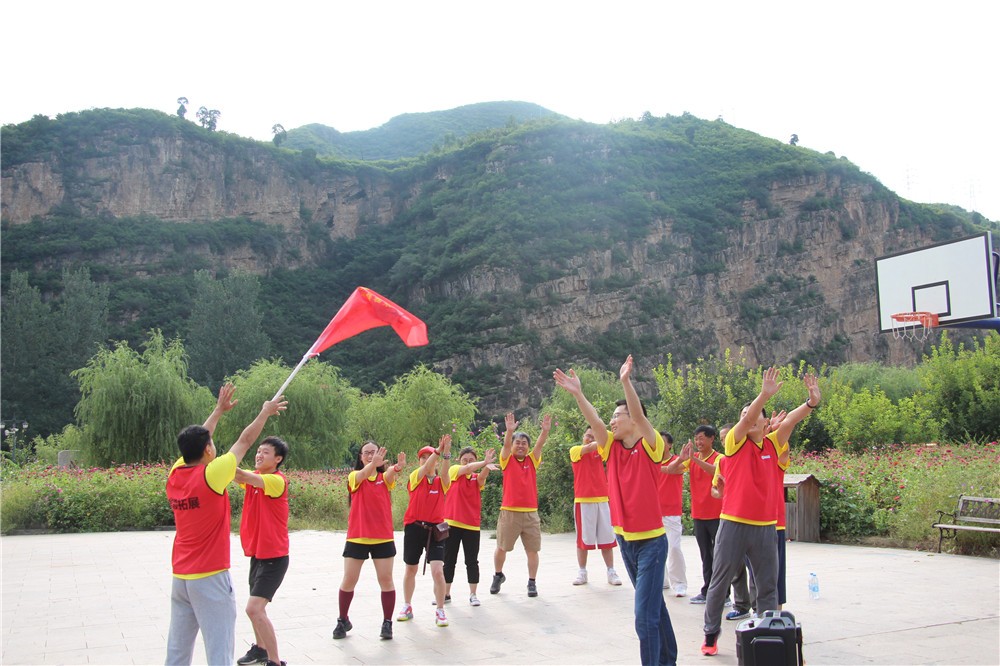 [野三坡漂來(lái)灘]暢游野三坡二日旅游團(tuán)建活動(dòng)