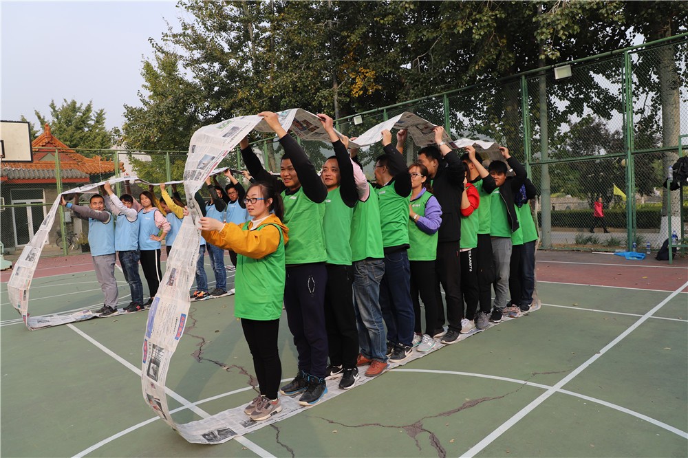 [瑤臺(tái)山莊拓展基地]+場(chǎng)地團(tuán)建一日活動(dòng)