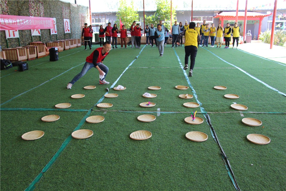 [雄安北后臺烈士陵園]-場地拓展+紅色主題一日團建