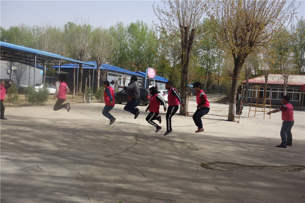 [昌平芳草漁村展基地]-素質(zhì)拓展一日?qǐng)F(tuán)建