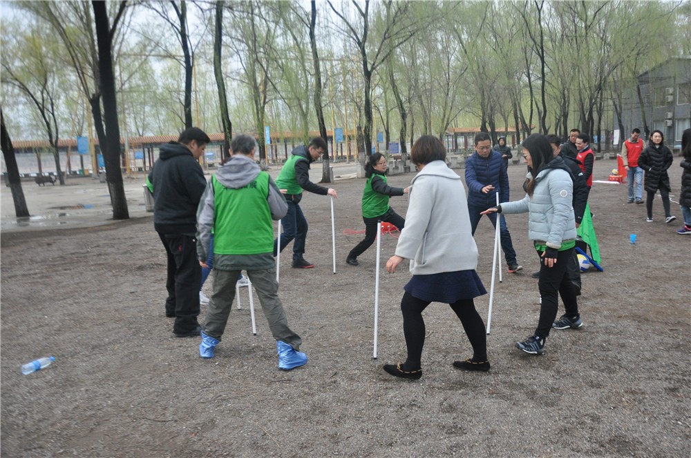 [房山北斗山莊]+場地拓展半日團(tuán)建活動