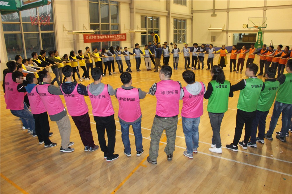 [壩上沁園春拓展基地]+戰(zhàn)狼特訓(xùn)兩日活動(dòng)