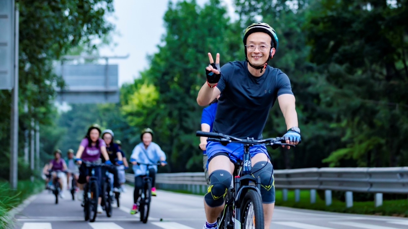 「騎行雁棲湖，凝聚團(tuán)隊(duì)力！」 一日騎行團(tuán)建，挑戰(zhàn)與美景同行！